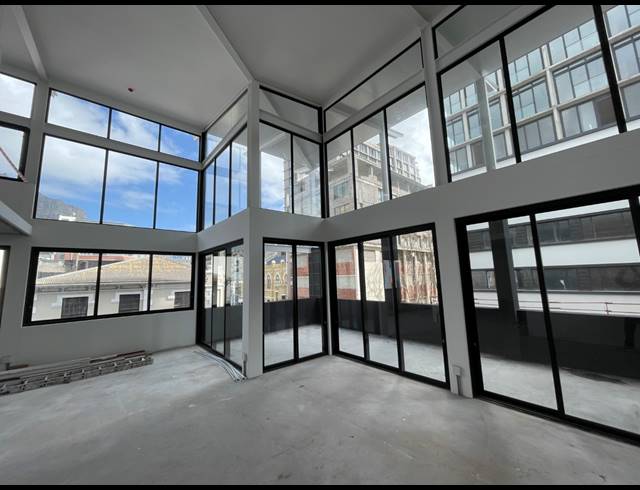 330M² RETAIL TO LET IN CAPE TOWN CITY CENTRE